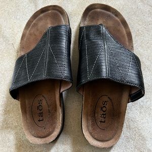 Taos Rumor Sandals